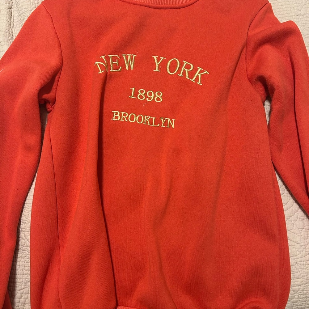 SHEIN crewneck